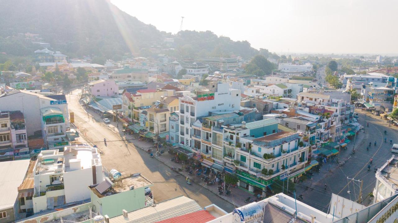 Hiep Hoa Hotel Chau Doc Εξωτερικό φωτογραφία